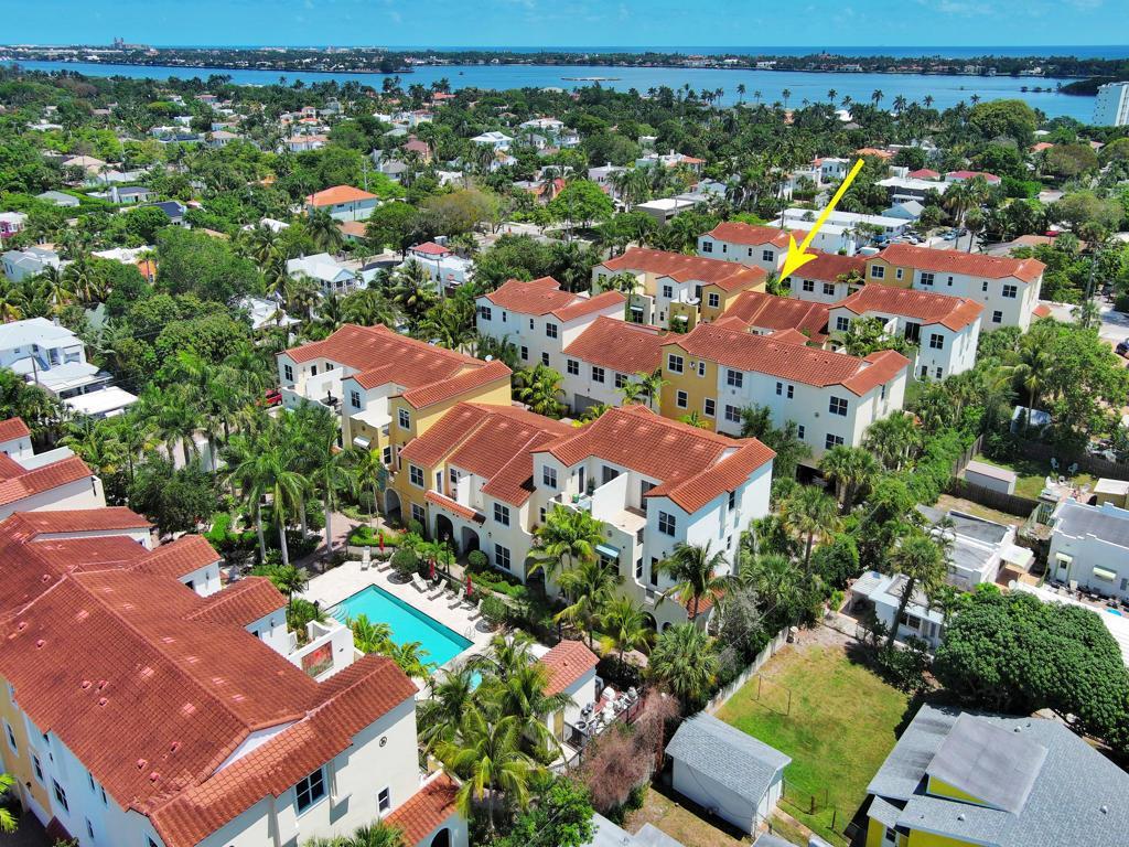 3673 Historic Lane, West Palm Beach FL 33401 photo 2