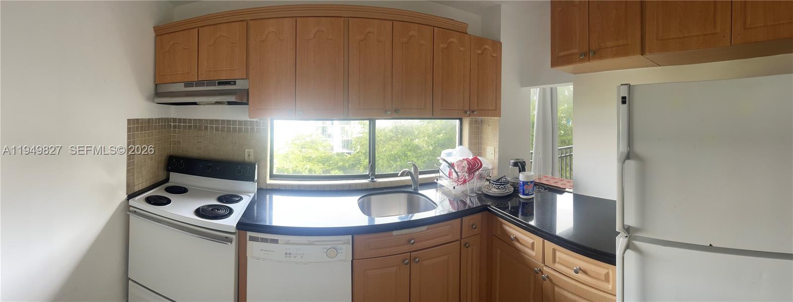 17021 N Bay Rd # 603, Sunny Isles Beach FL 33160 photo 3
