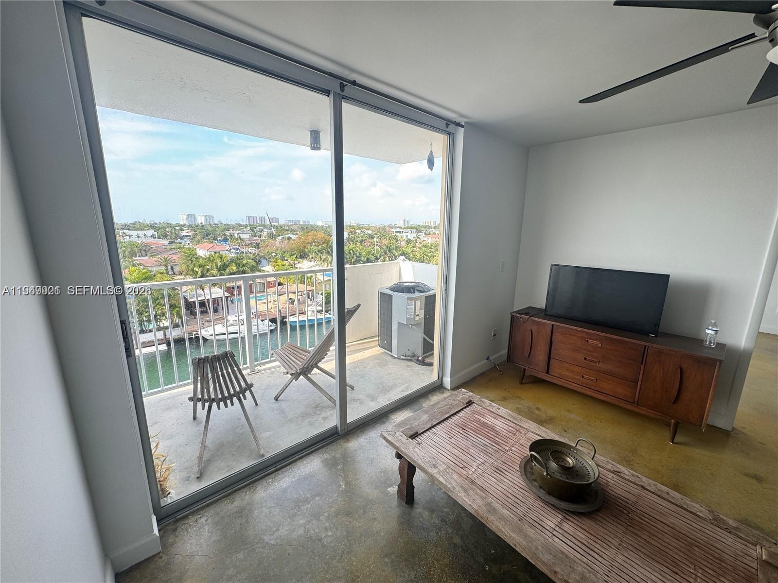 2000 NE 135th St # 606, North Miami FL 33181 photo 5
