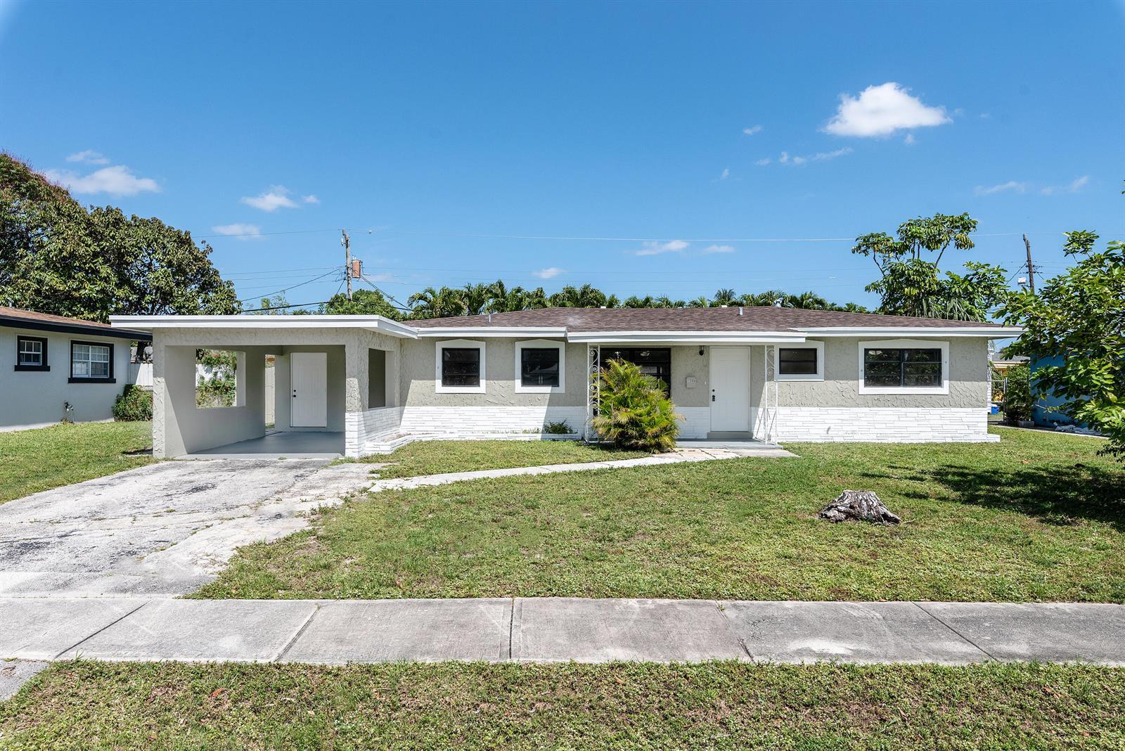 1040 Long Island Avenue, Fort Lauderdale FL 33312