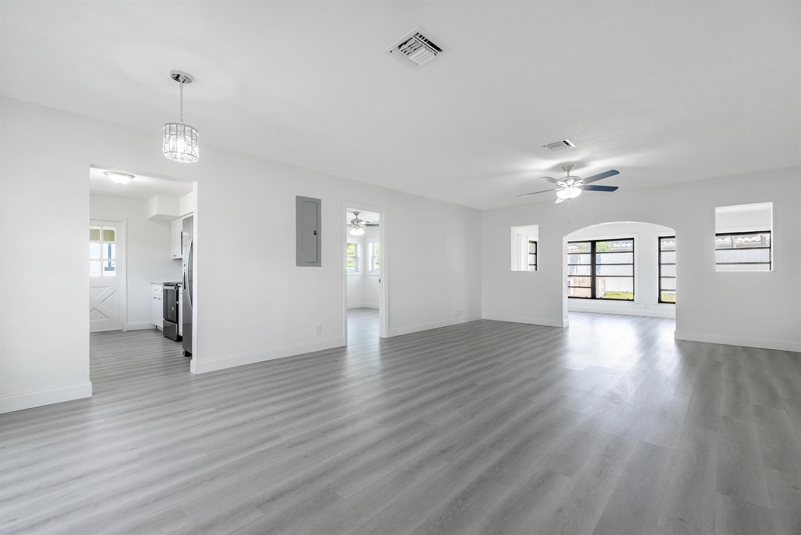 1040 Long Island Avenue, Fort Lauderdale FL 33312 photo 5