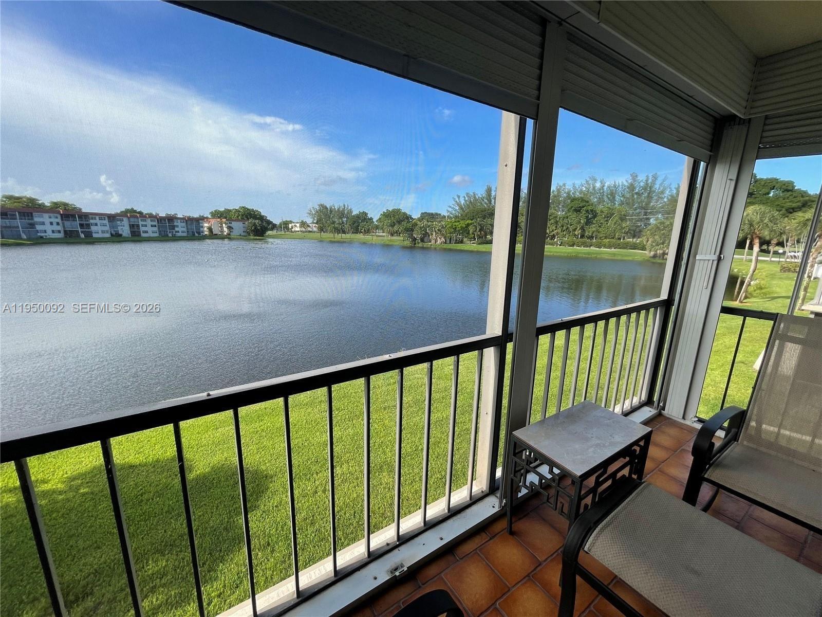 9423 S Hollybrook Lake Dr # 203, Pembroke Pines FL 33025 photo 5