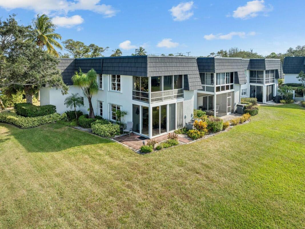 4726 SE Capstan Avenue # 4, Stuart FL 34997 photo 2