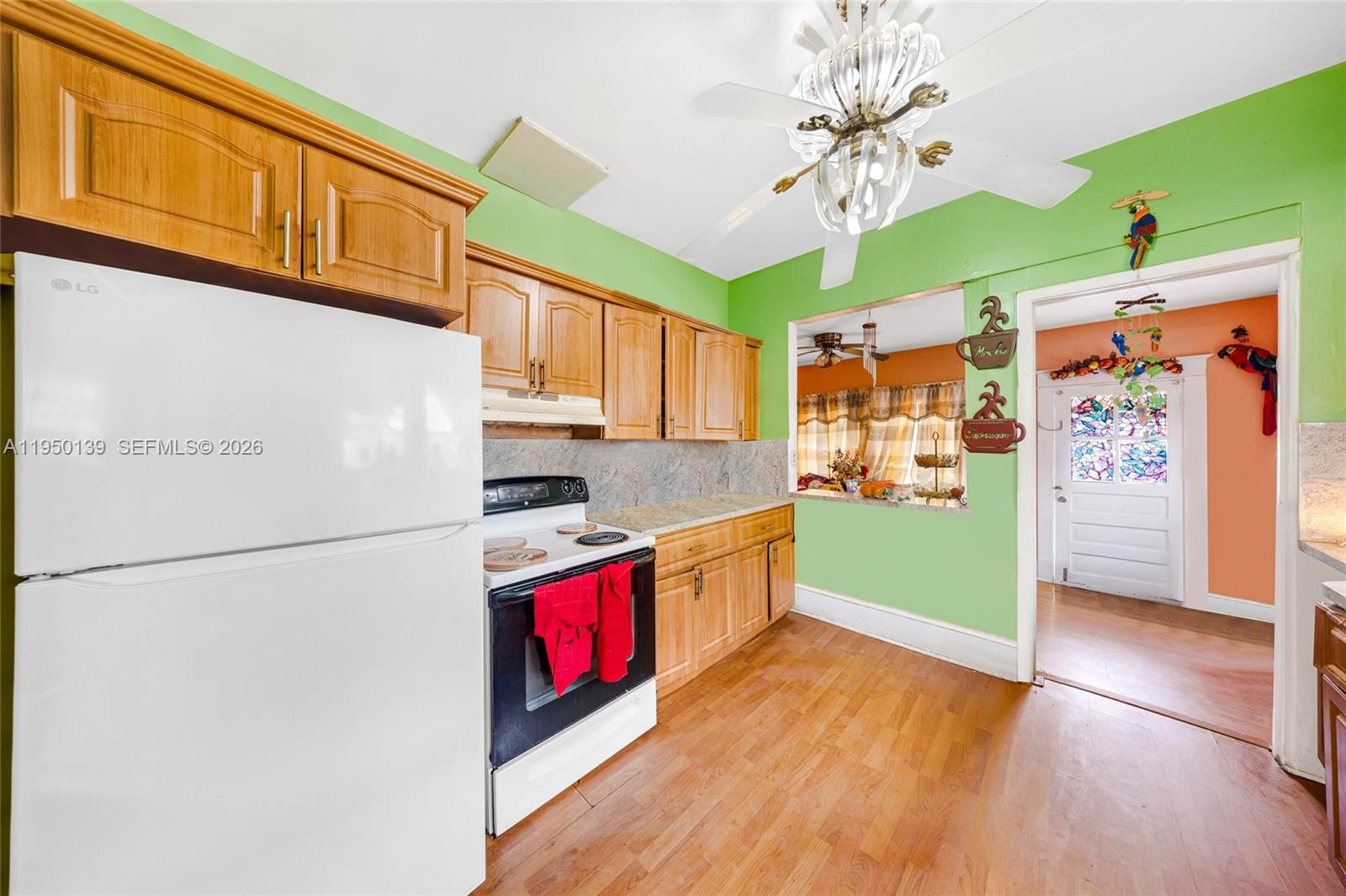2600 SW 2nd St, Miami FL 33135 photo 4