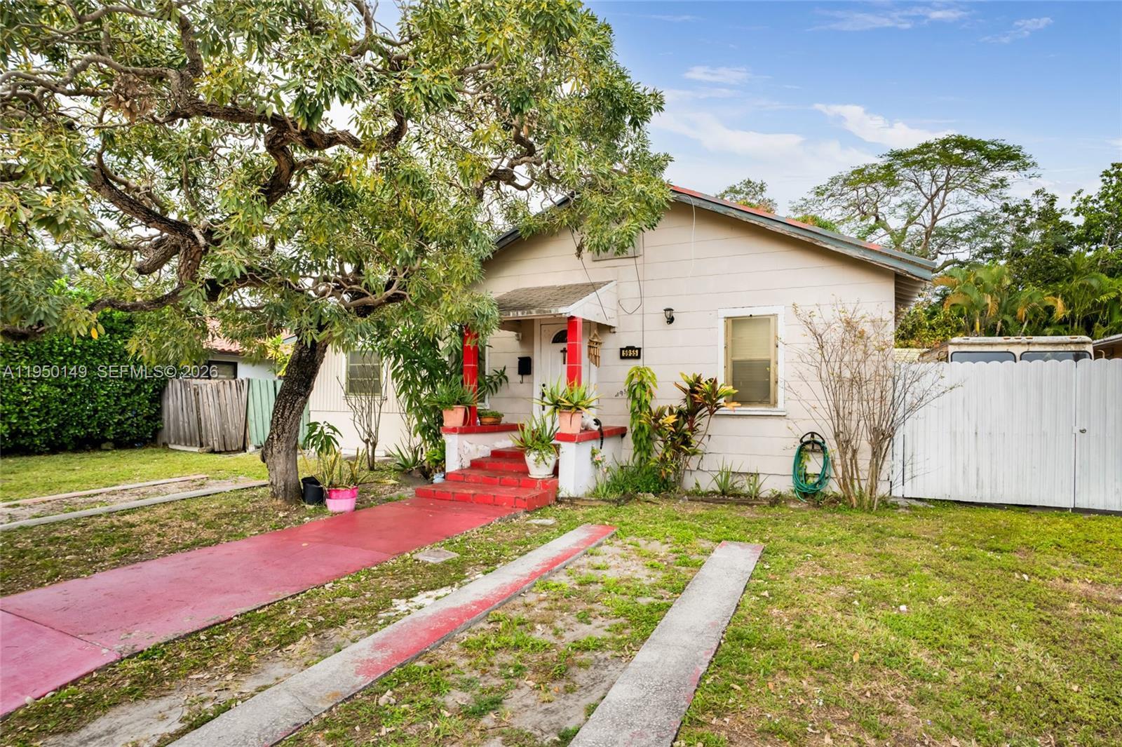 5955 SW 4th St, Miami FL 33144 photo 2