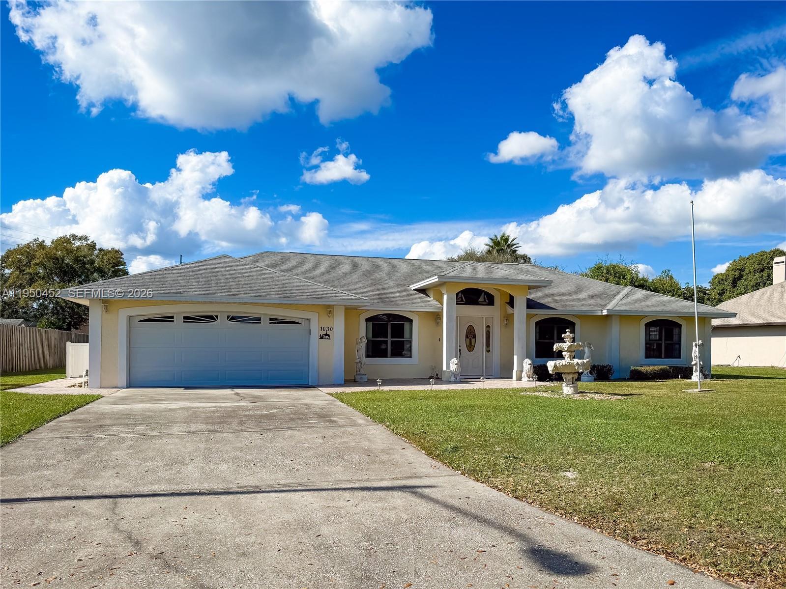 1030 BRIGHTON PLACE BLVD, Kissimmee FL 34744 photo 2