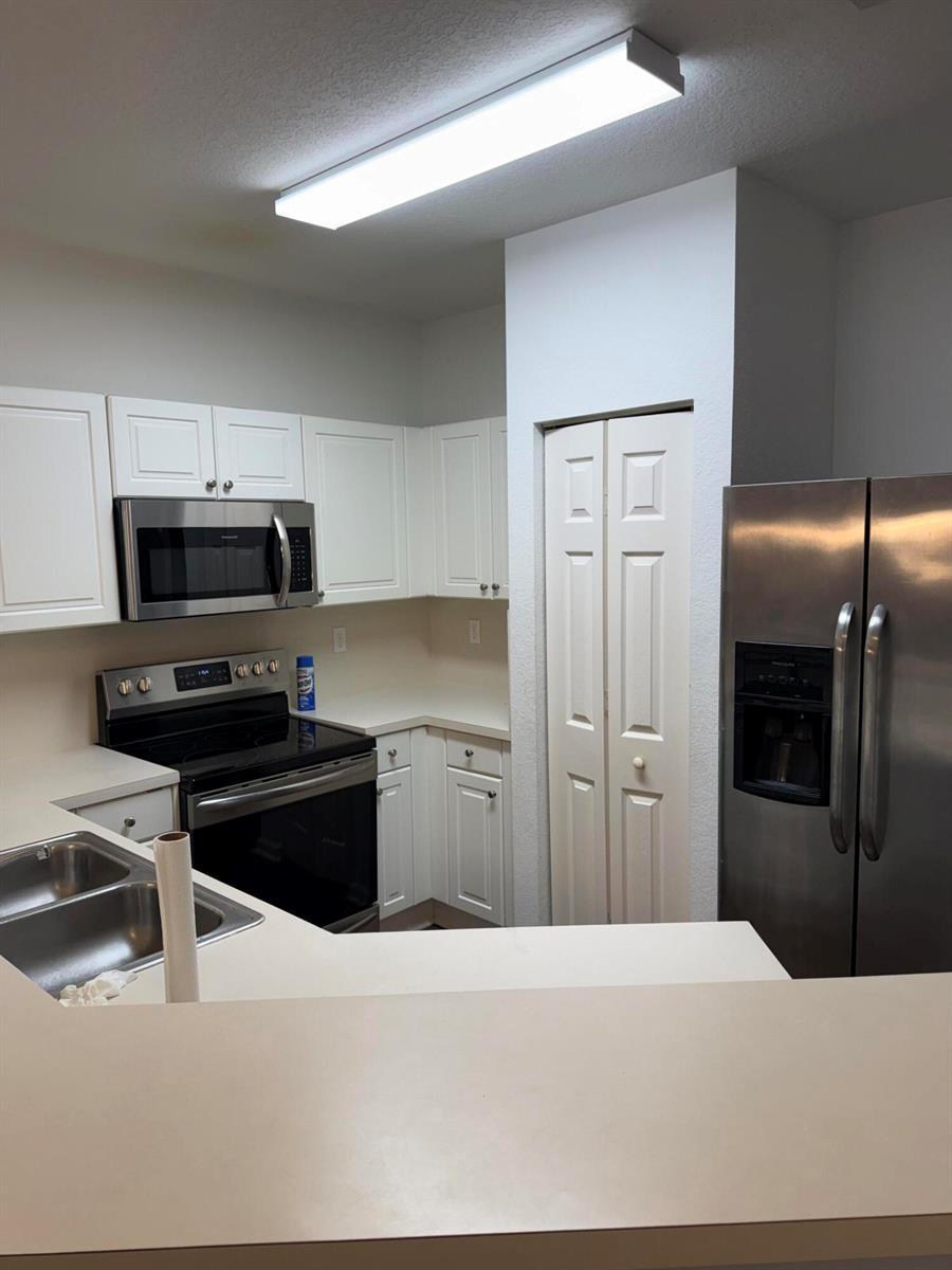 5168 SE Mariner Garden Circle, Stuart FL 34997 photo 2