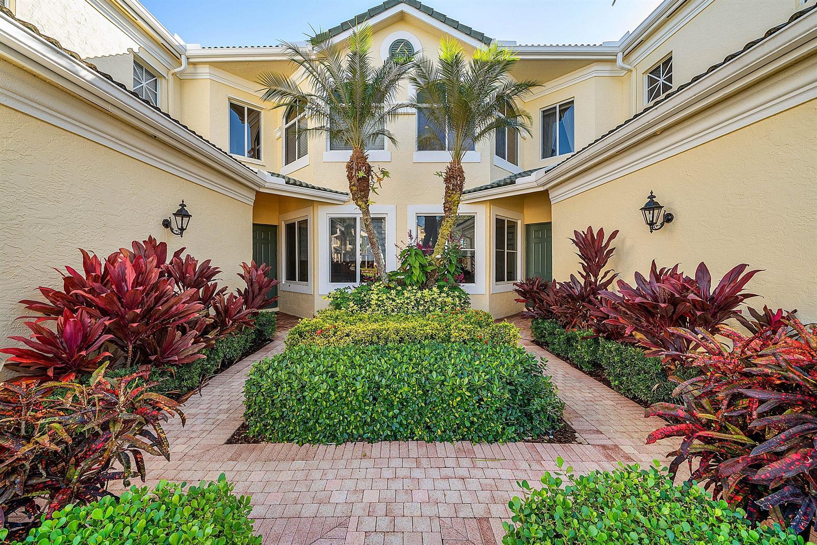 115 Palm Point Circle # A, Palm Beach Gardens FL 33418 photo 3