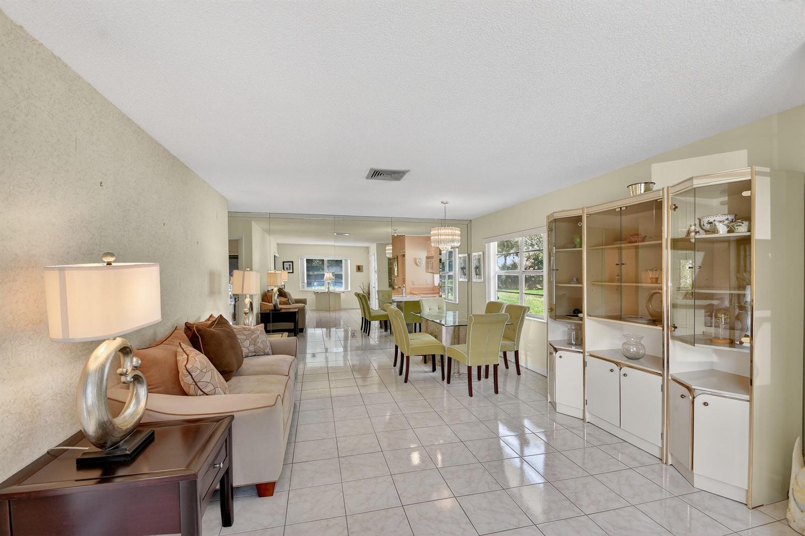5199 Rose Hill Drive, Boynton Beach FL 33437 photo 5