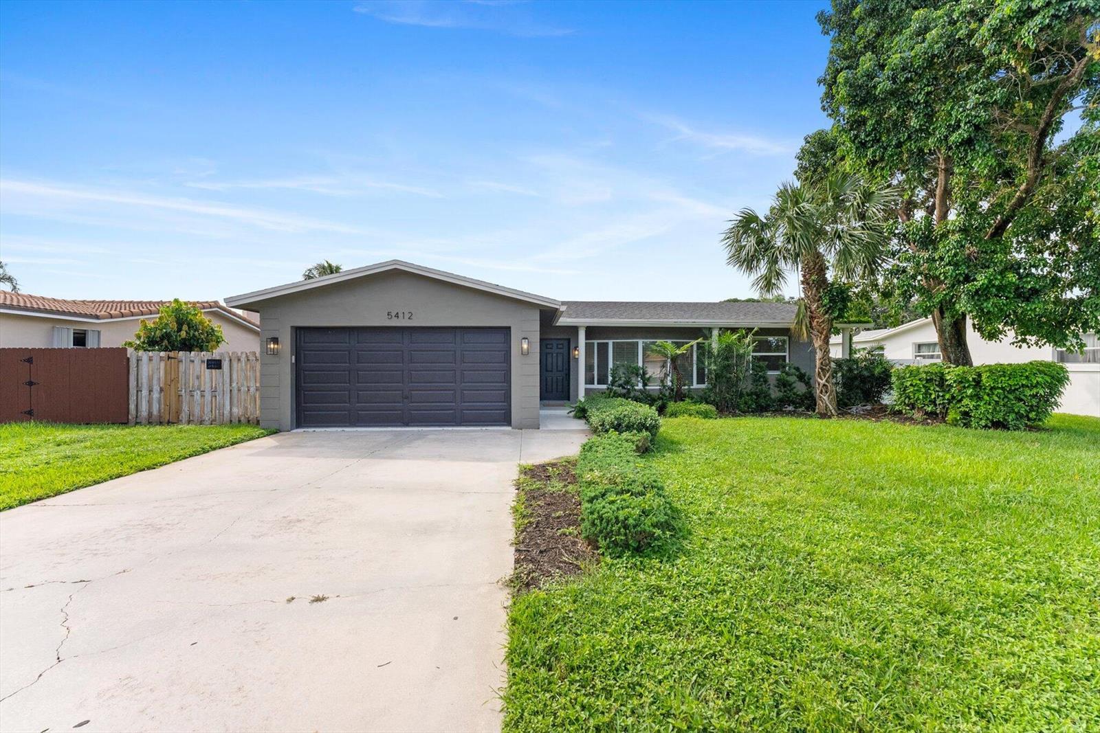 5412 Arthur Street, Hollywood FL 33021 photo 3