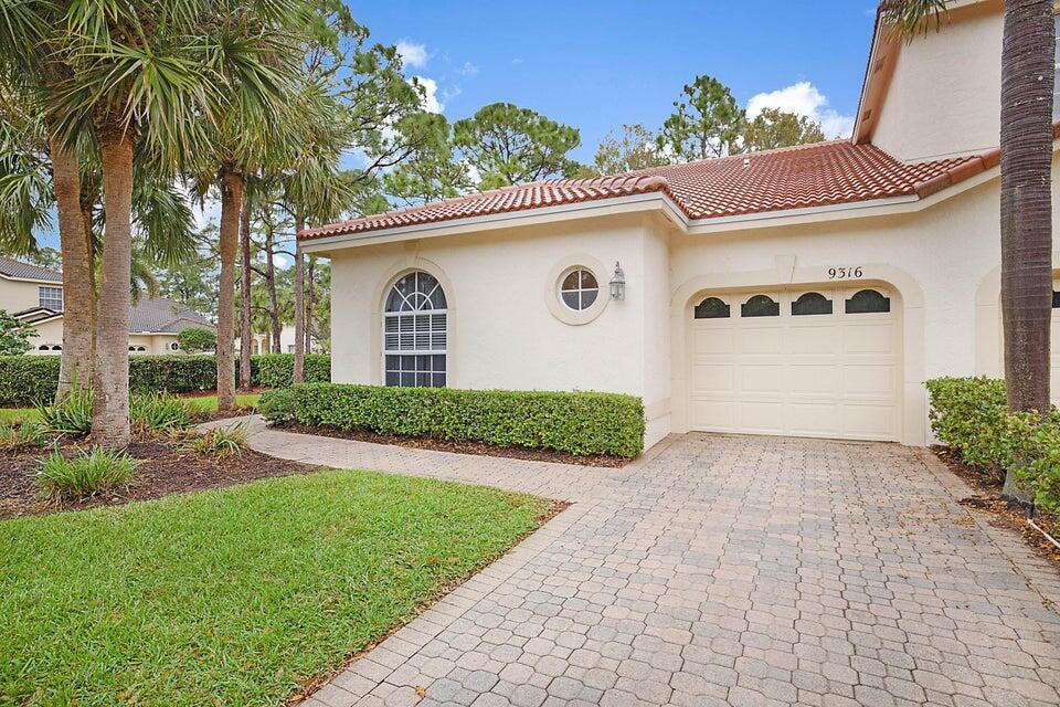 9316 World Cup Way, Port St. Lucie FL 34986