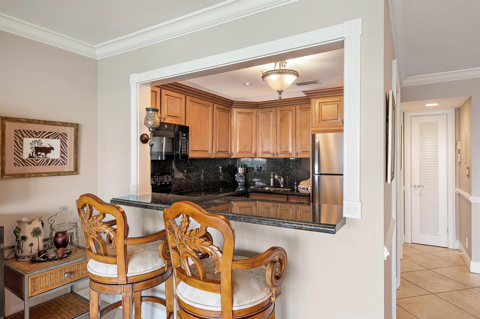 400 Wilma Circle # 309, Riviera Beach FL 33404 photo 3