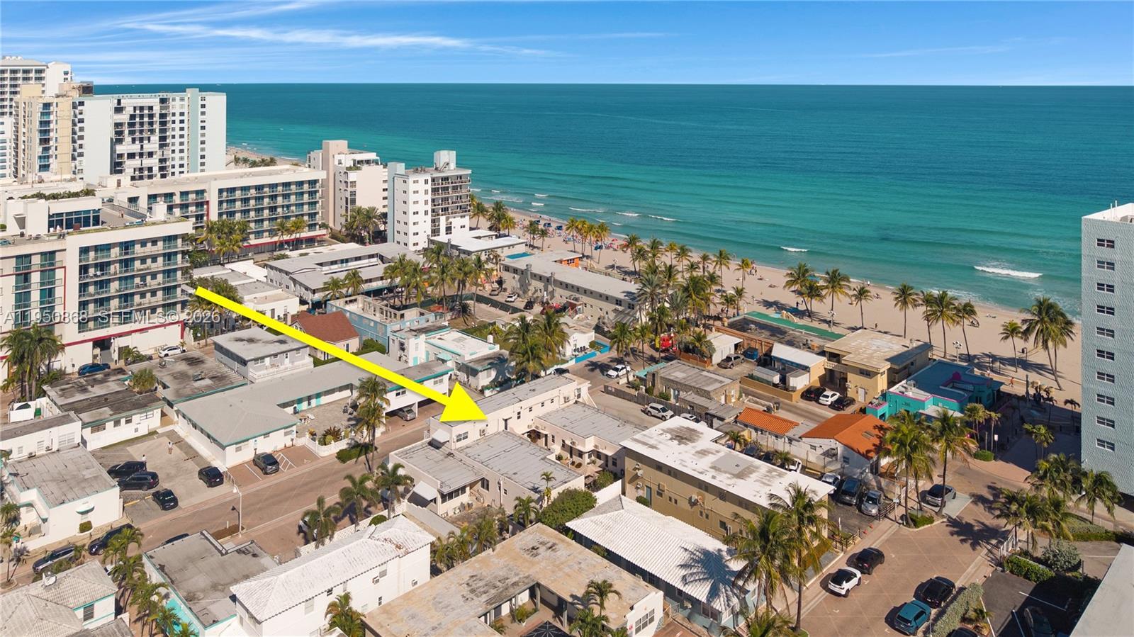 320 New York St, Hollywood FL 33019 photo 3