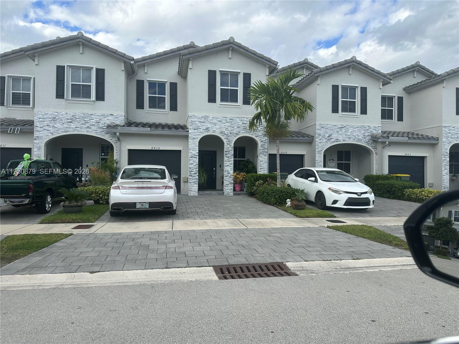 2615 SE 12th St # 000, Homestead FL 33035 photo 2