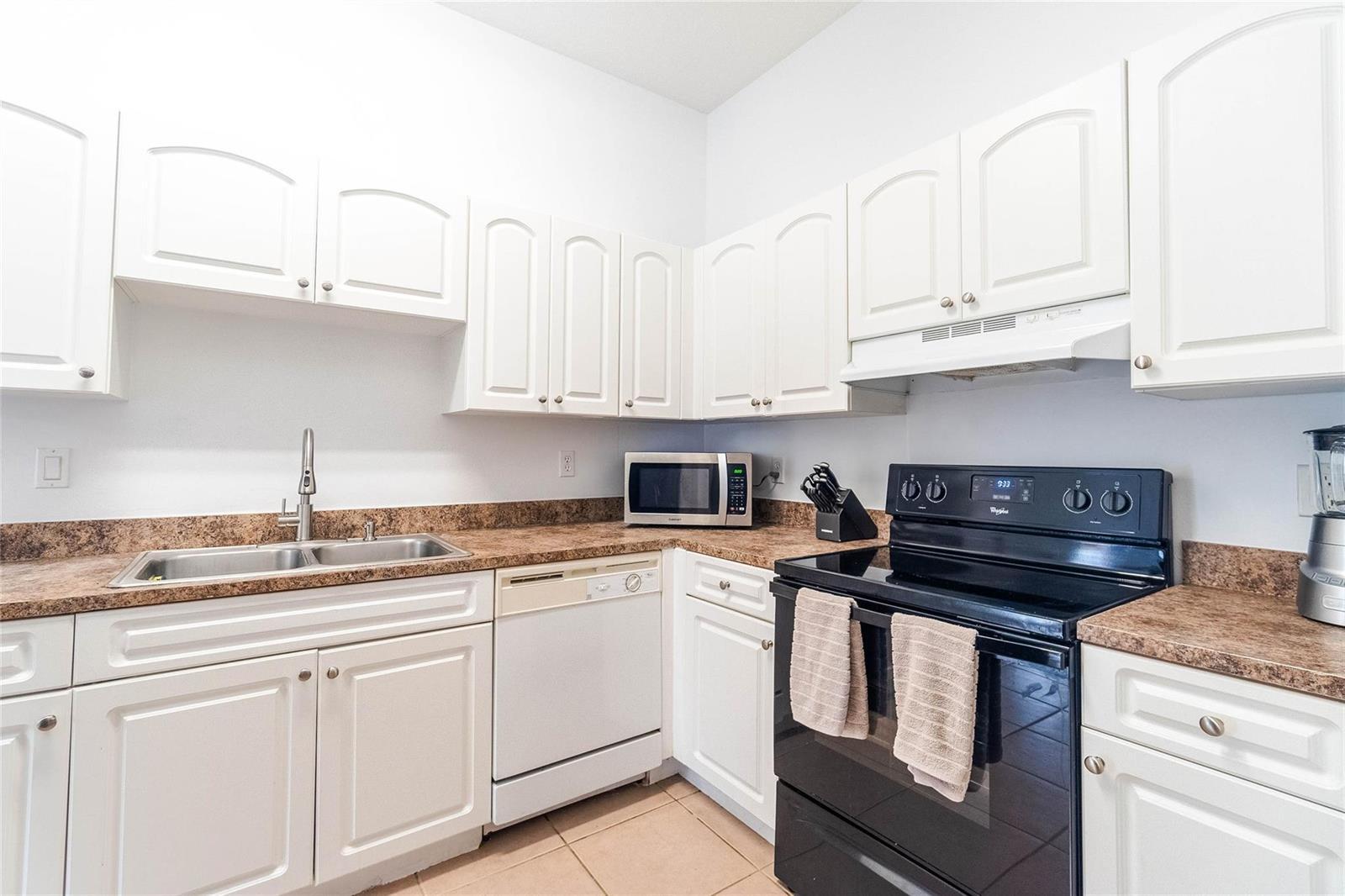 2514 Venetian Court # 2514, Boynton Beach FL 33426 photo 5