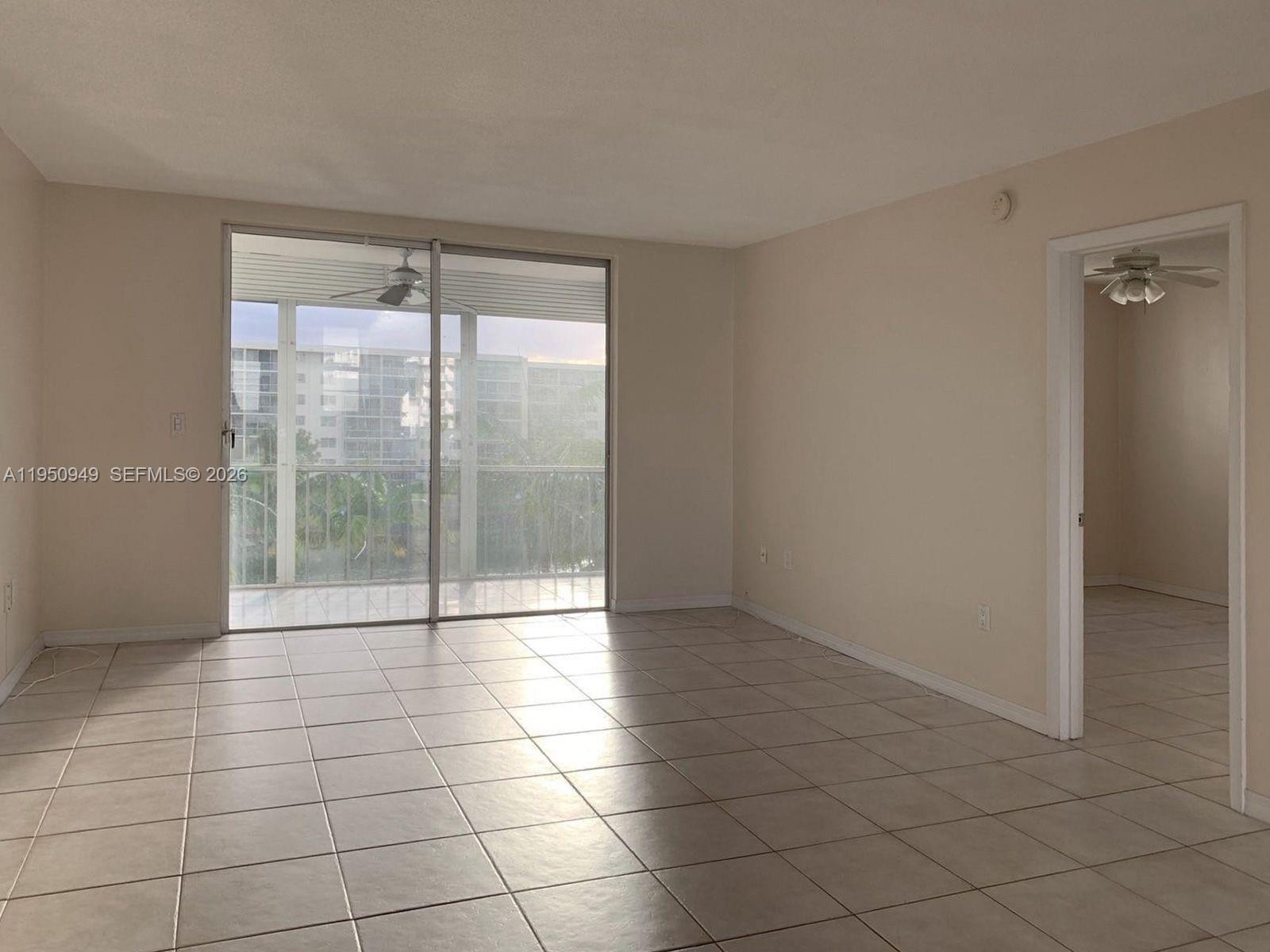2855 Leonard Dr # H404, Aventura FL 33160