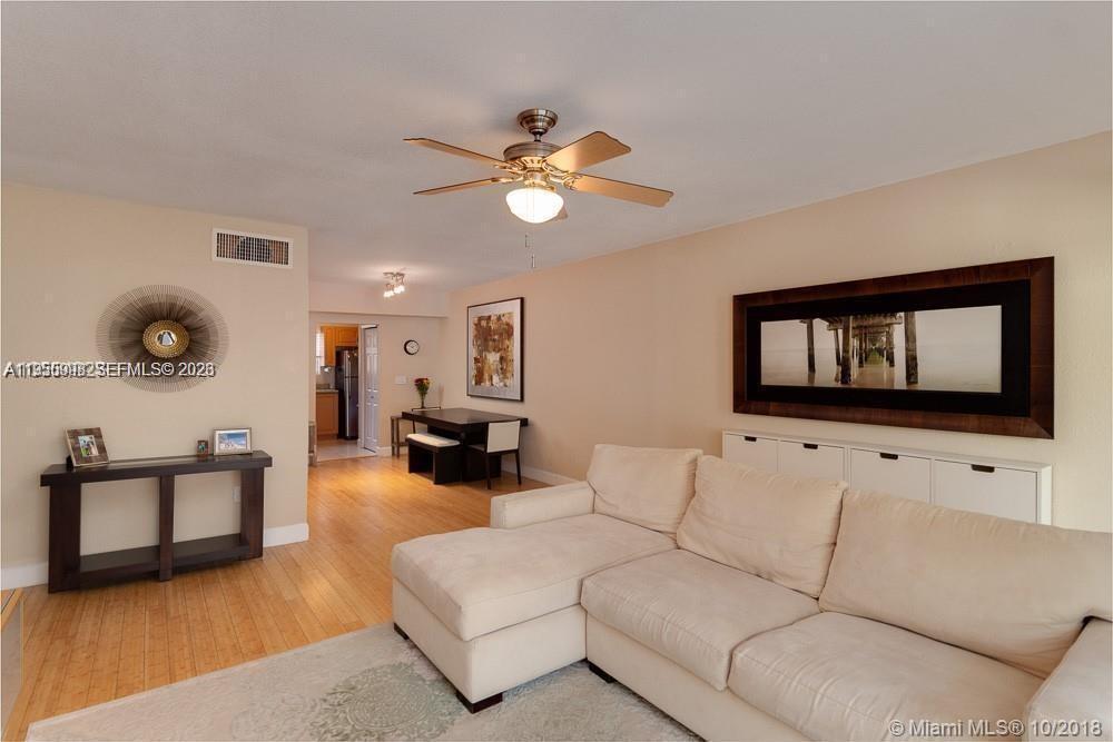 Bay Harbor Islands, FL 33154 photo 2