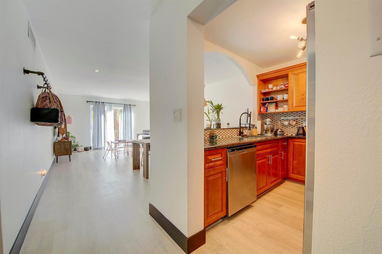 18111 NW 68th Avenue # I210, Hialeah FL 33015 photo 3