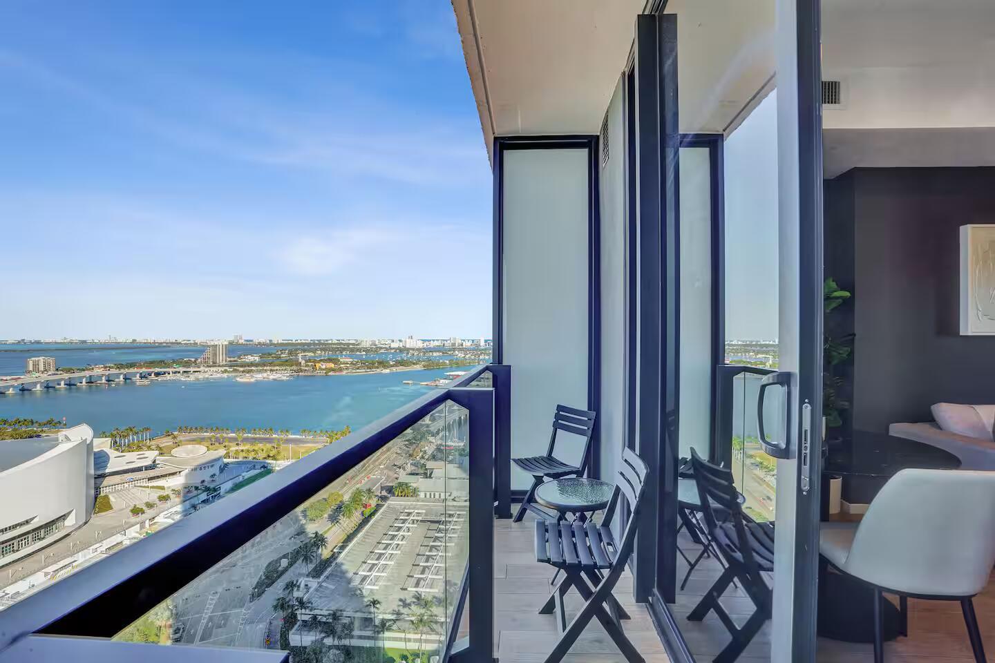 398 NE 5th Street # 2403, Miami FL 33132 photo 2