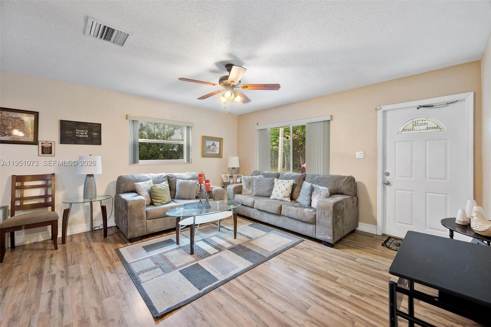 4714 NW 50th Ct, Tamarac FL 33319 photo 3