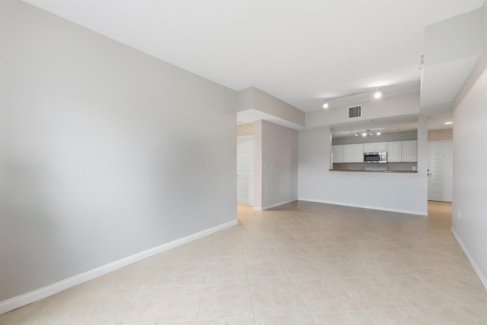 1209 Main Street # 301, Jupiter FL 33458 photo 3