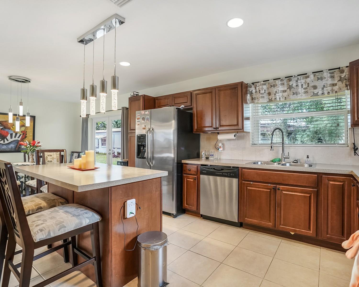 4308 NW 47th Court, Tamarac FL 33319 photo 3