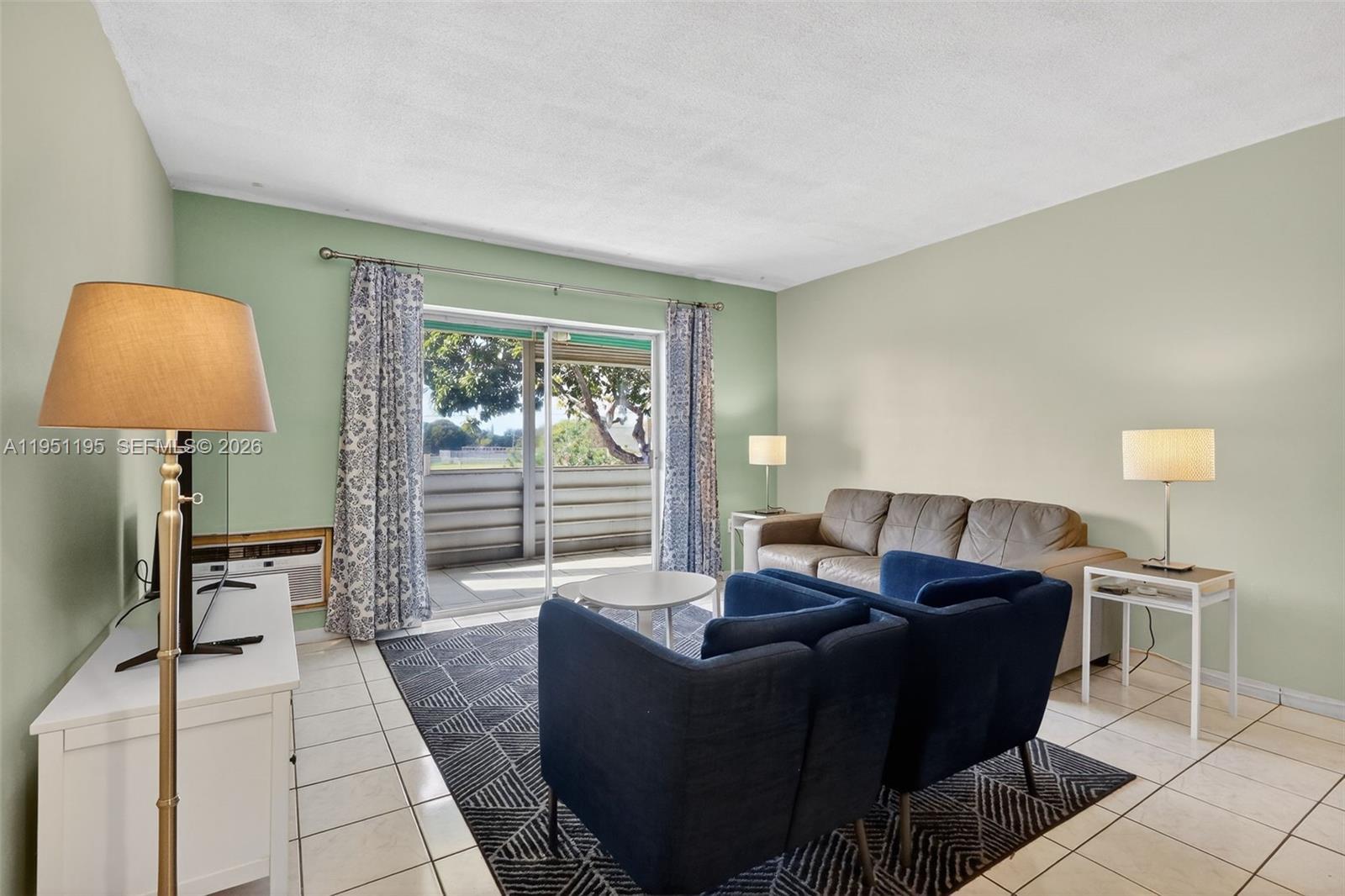 17001 NE 13th Ave # 201, Miami FL 33162 photo 3