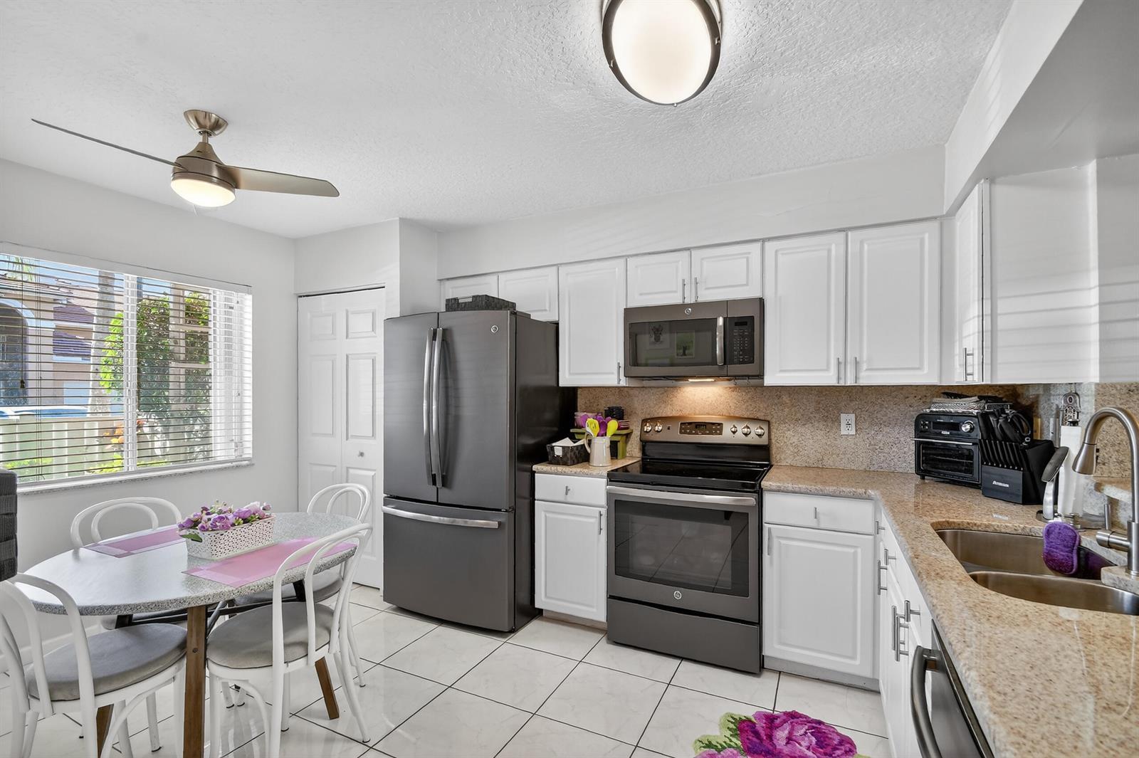 5951 Regal Glen Drive # 107, Boynton Beach FL 33437 photo 4