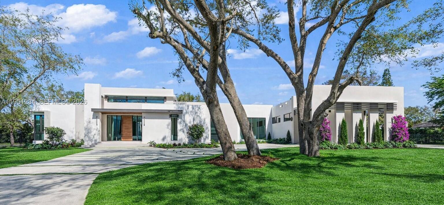 13901 Old Cutler Rd, Palmetto Bay FL 33158