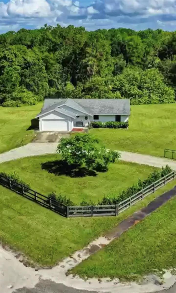 16495 69th Street N, Loxahatchee FL 33470