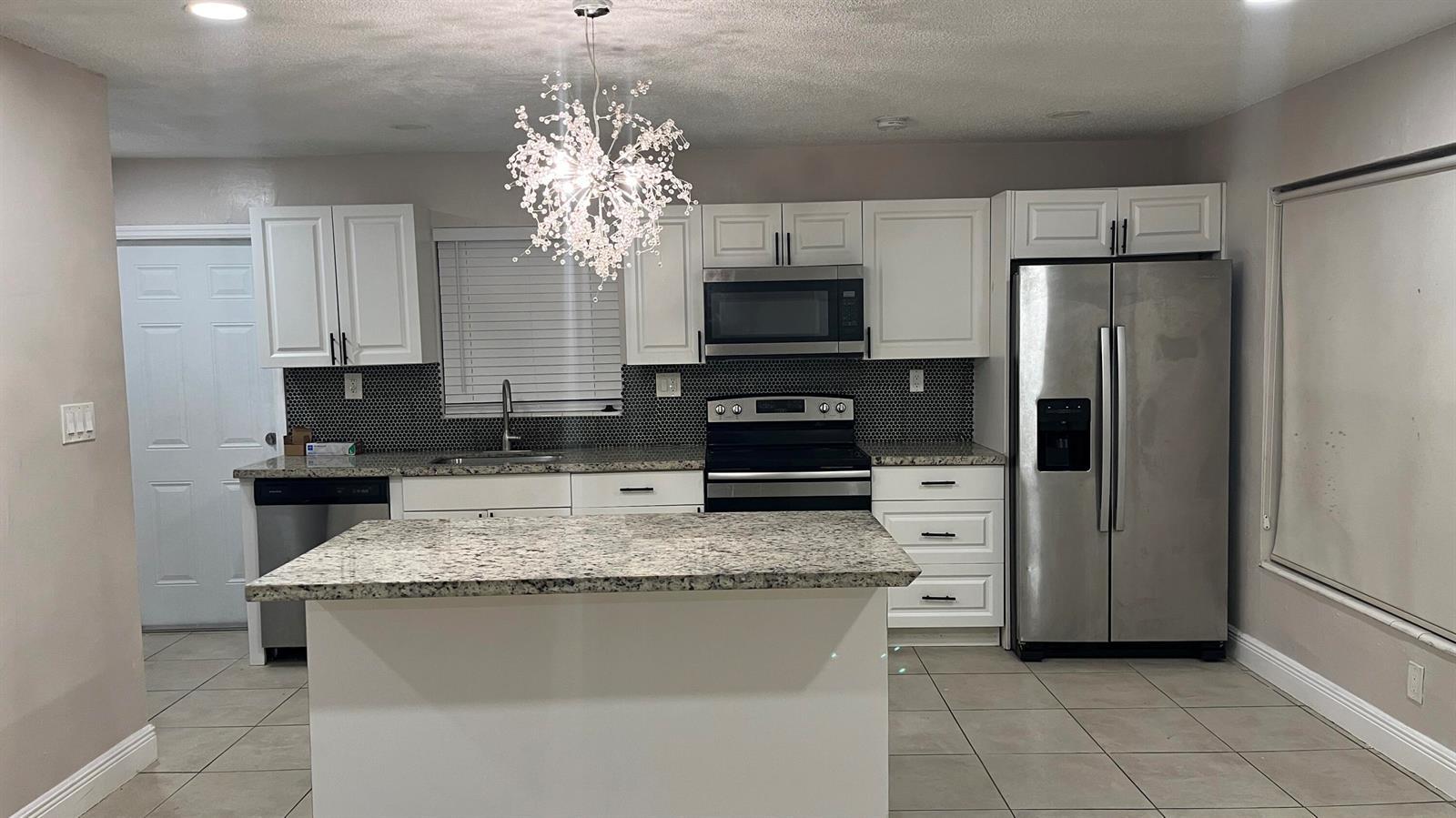 2001 NE 2nd Terrace, Pompano Beach FL 33060 photo 4