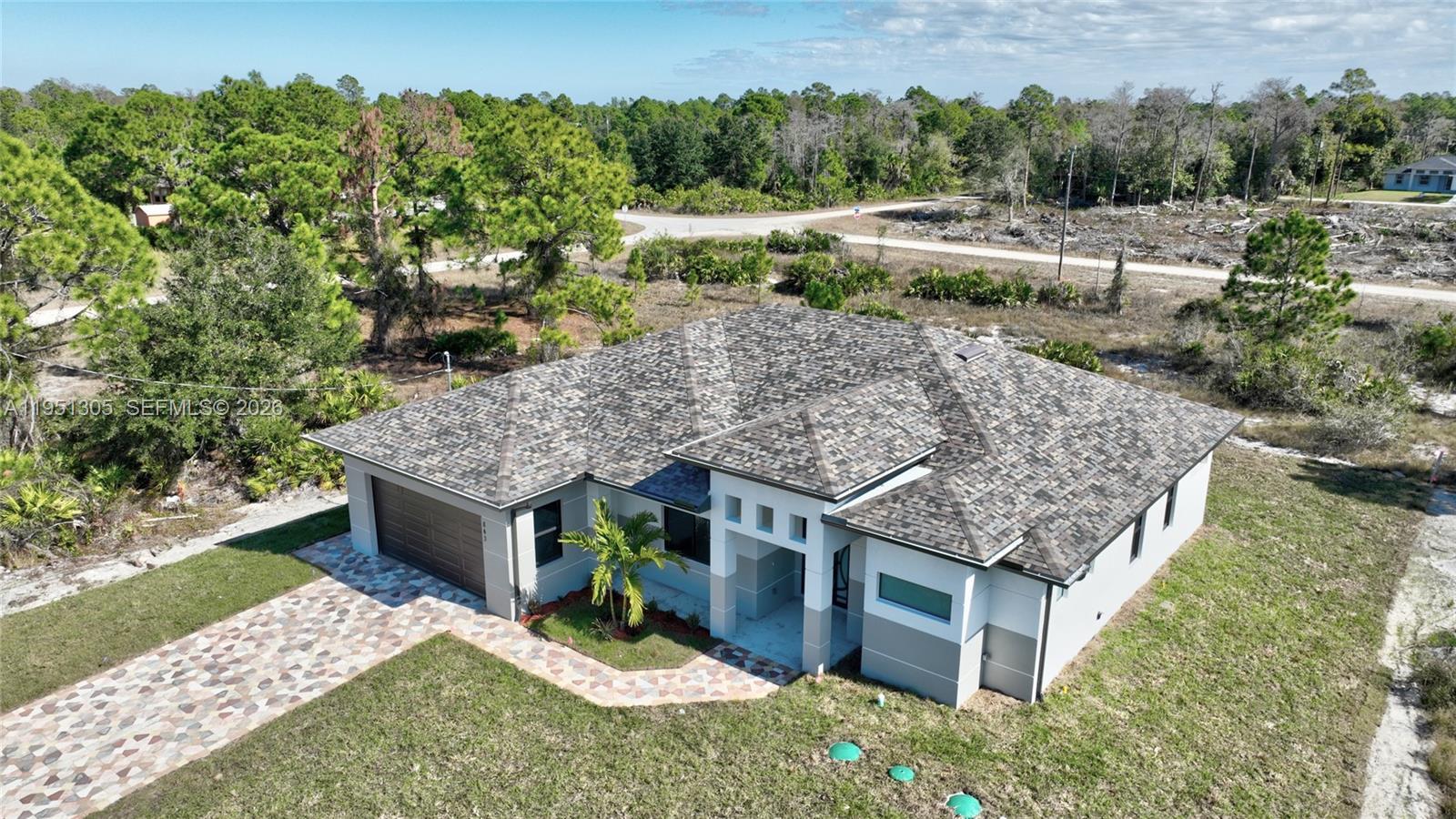 843 S Burns Ave S, Lehigh Acres FL 33974 photo 3