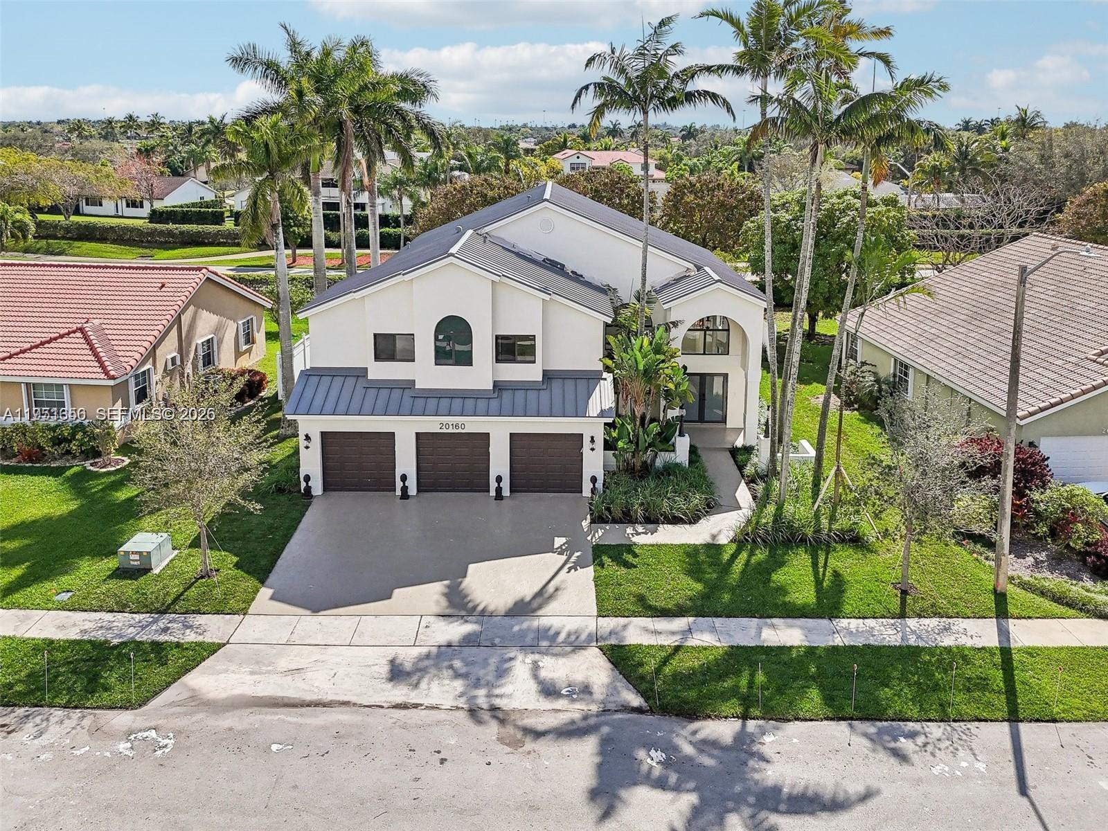 20160 NW 9th Dr, Pembroke Pines FL 33029 photo 3