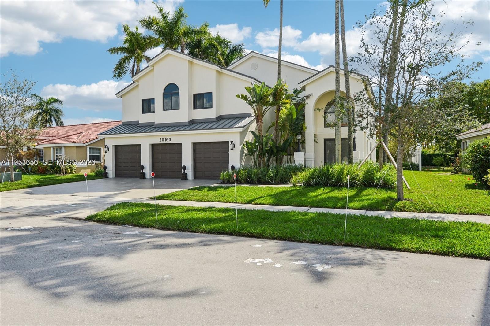 20160 NW 9th Dr, Pembroke Pines FL 33029 photo 5
