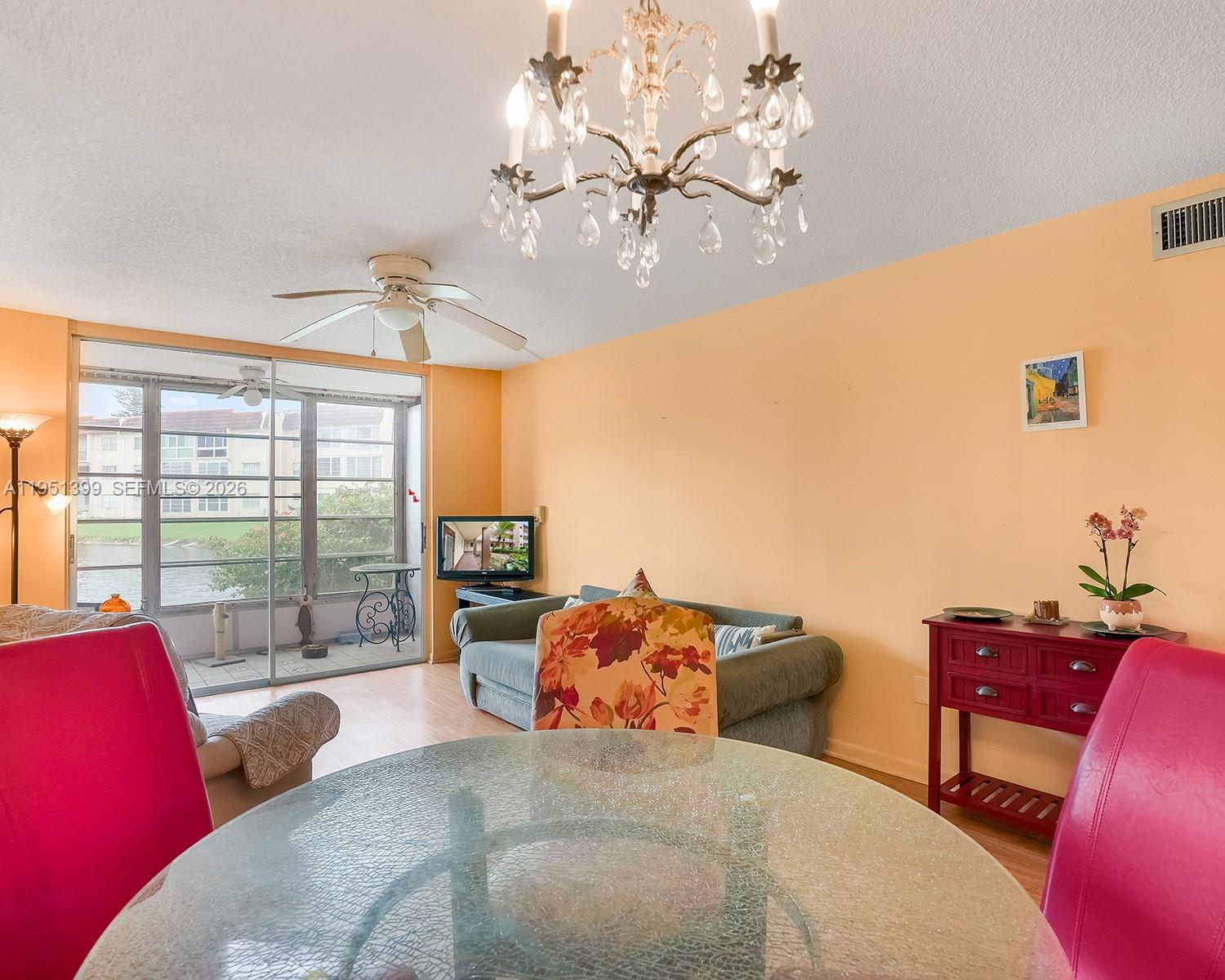 8861 Sunrise Lakes Blvd # 106, Sunrise FL 33322