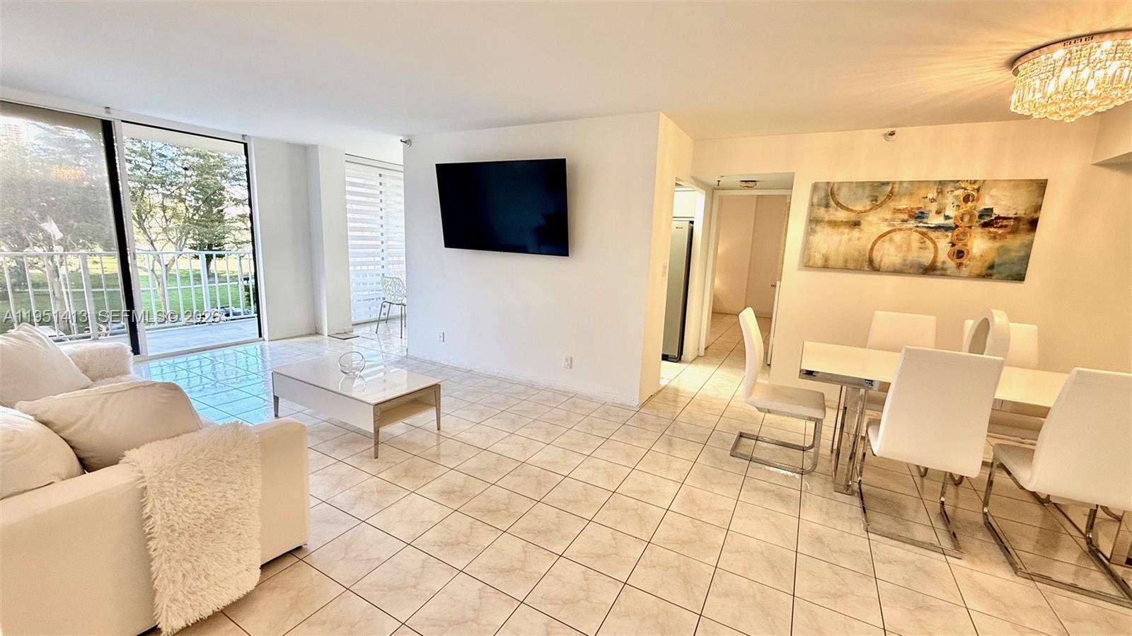290 174th St # 312, Sunny Isles Beach FL 33160 photo 3