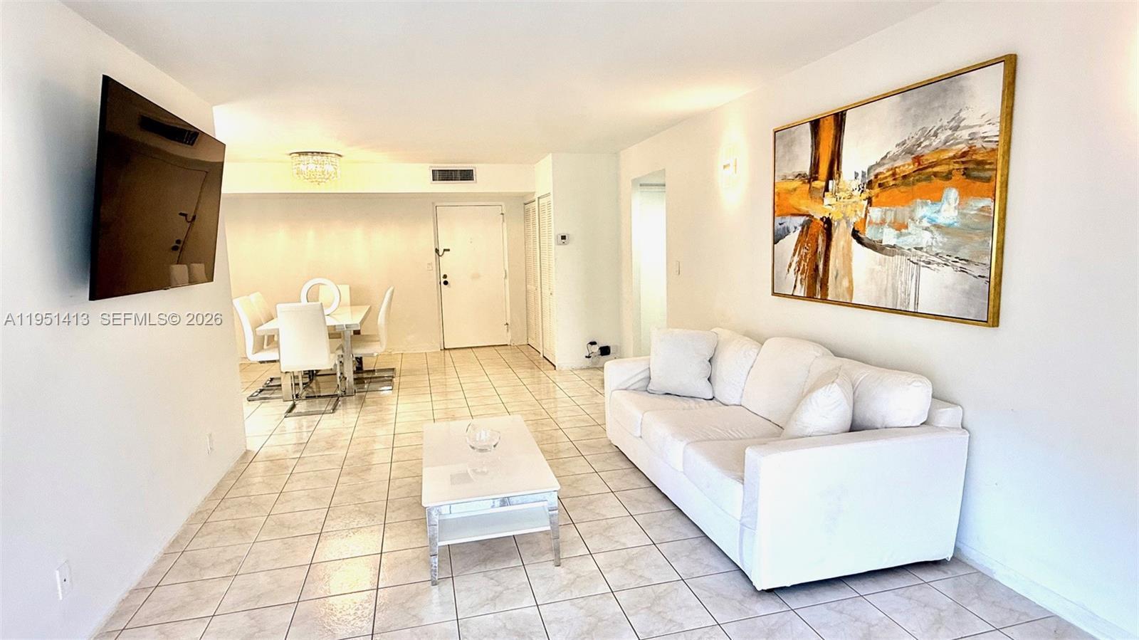 290 174th St # 312, Sunny Isles Beach FL 33160 photo 4