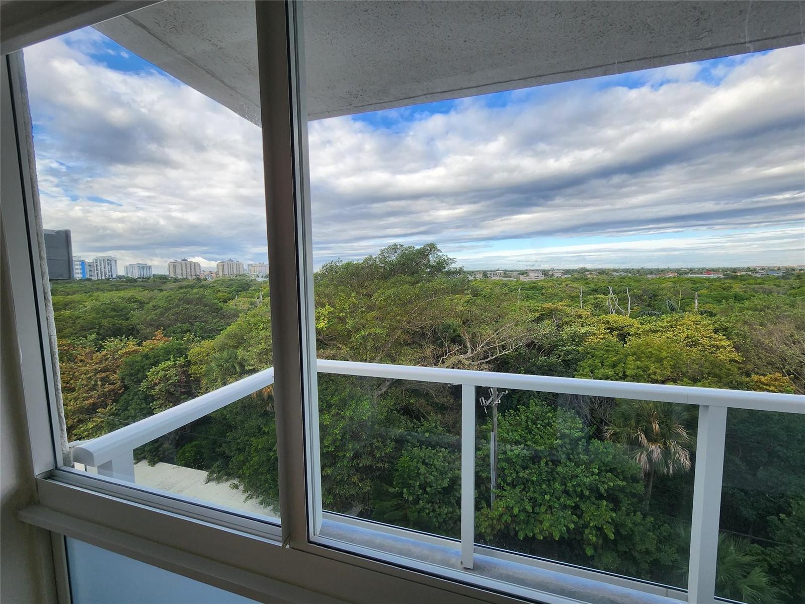 1200 N Fort Lauderdale Beach Boulevard # 605, Fort Lauderdale FL 33304 photo 2