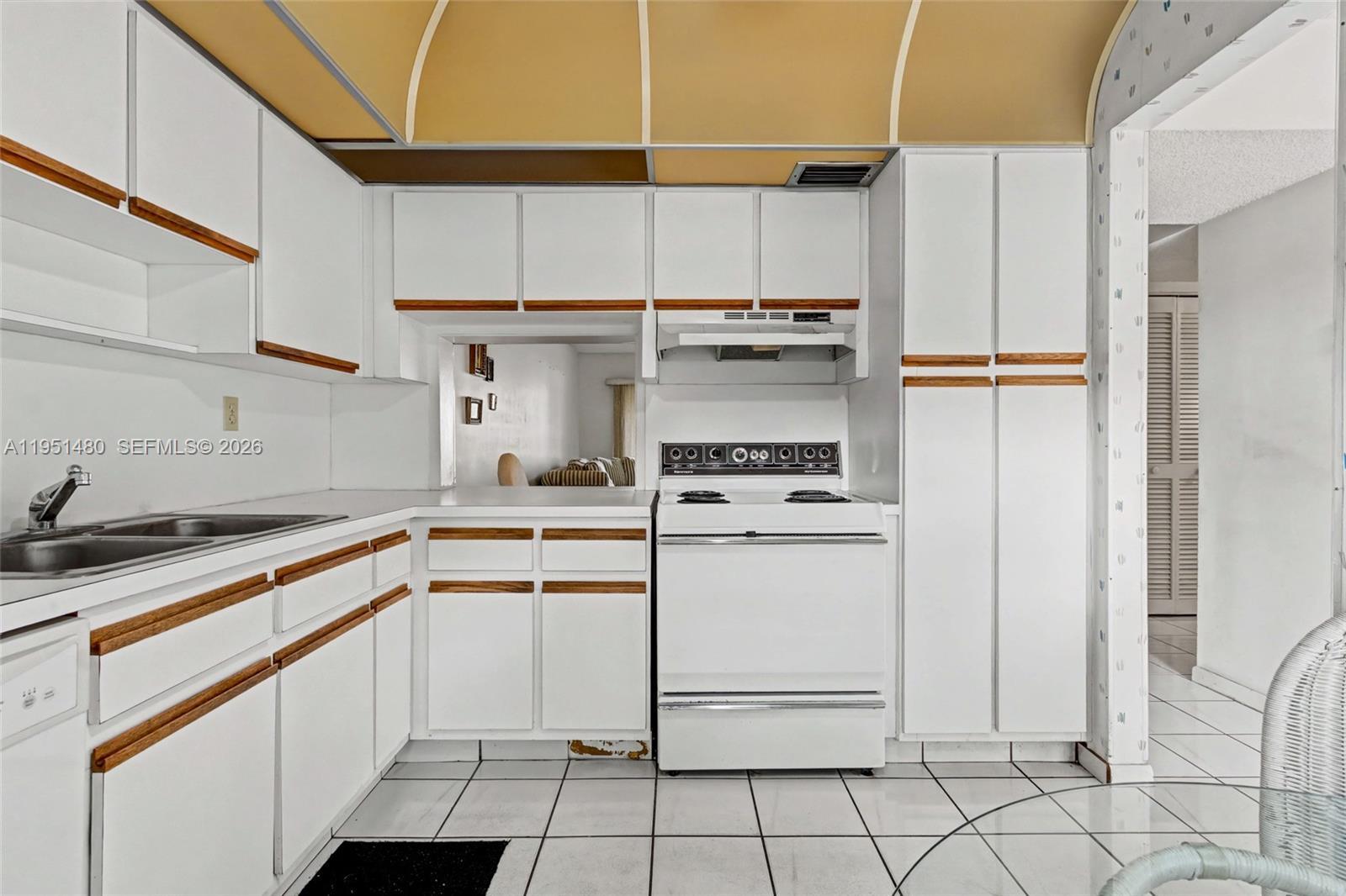 6085 N Sabal Palm Blvd # 208, Tamarac FL 33319 photo 5