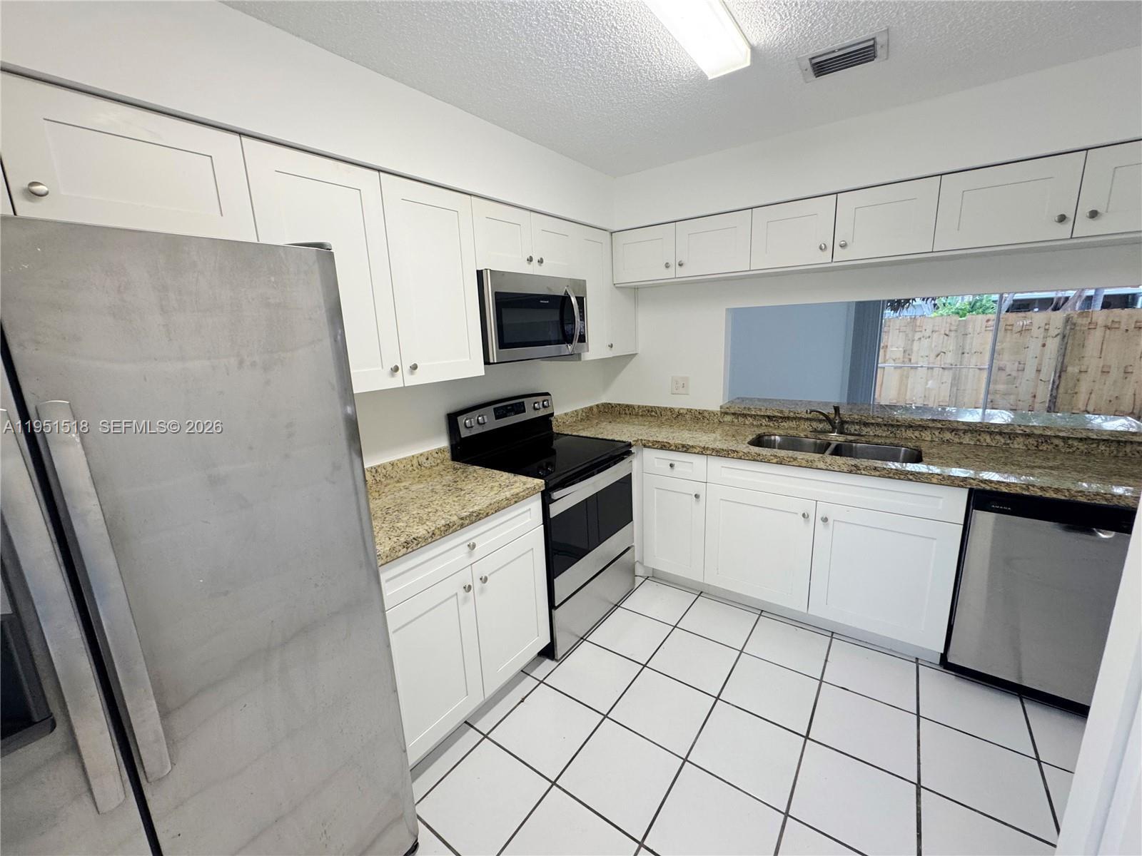 9140 SW 148th Ct, Miami FL 33196 photo 5