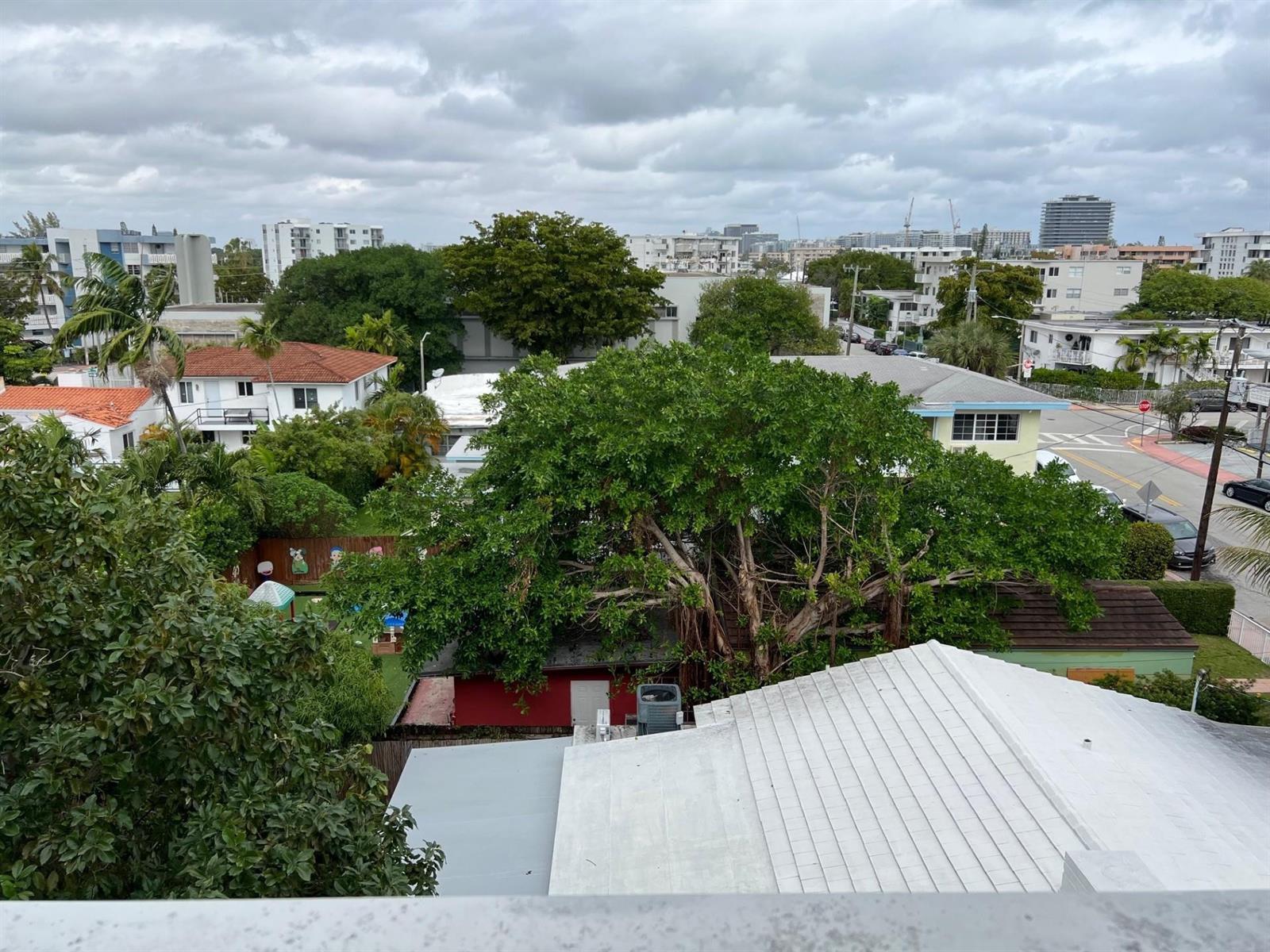 7800 Carlyle Avenue # 5E, Miami Beach FL 33141 photo 2