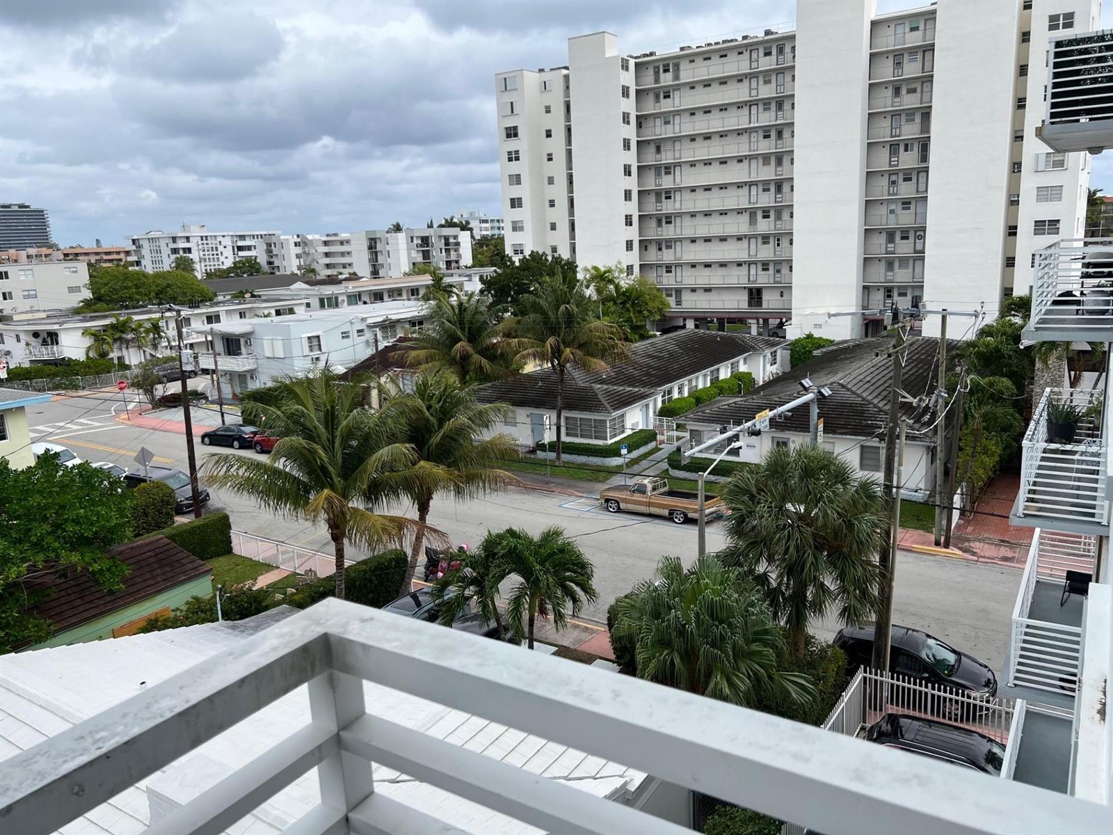 7800 Carlyle Avenue # 5E, Miami Beach FL 33141 photo 4