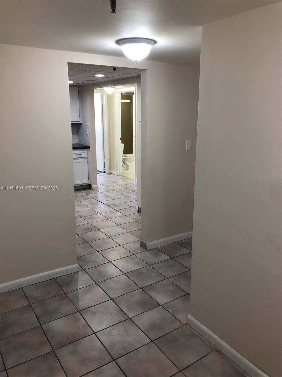 20840 San Simeon Way # 702, Miami FL 33179 photo 2