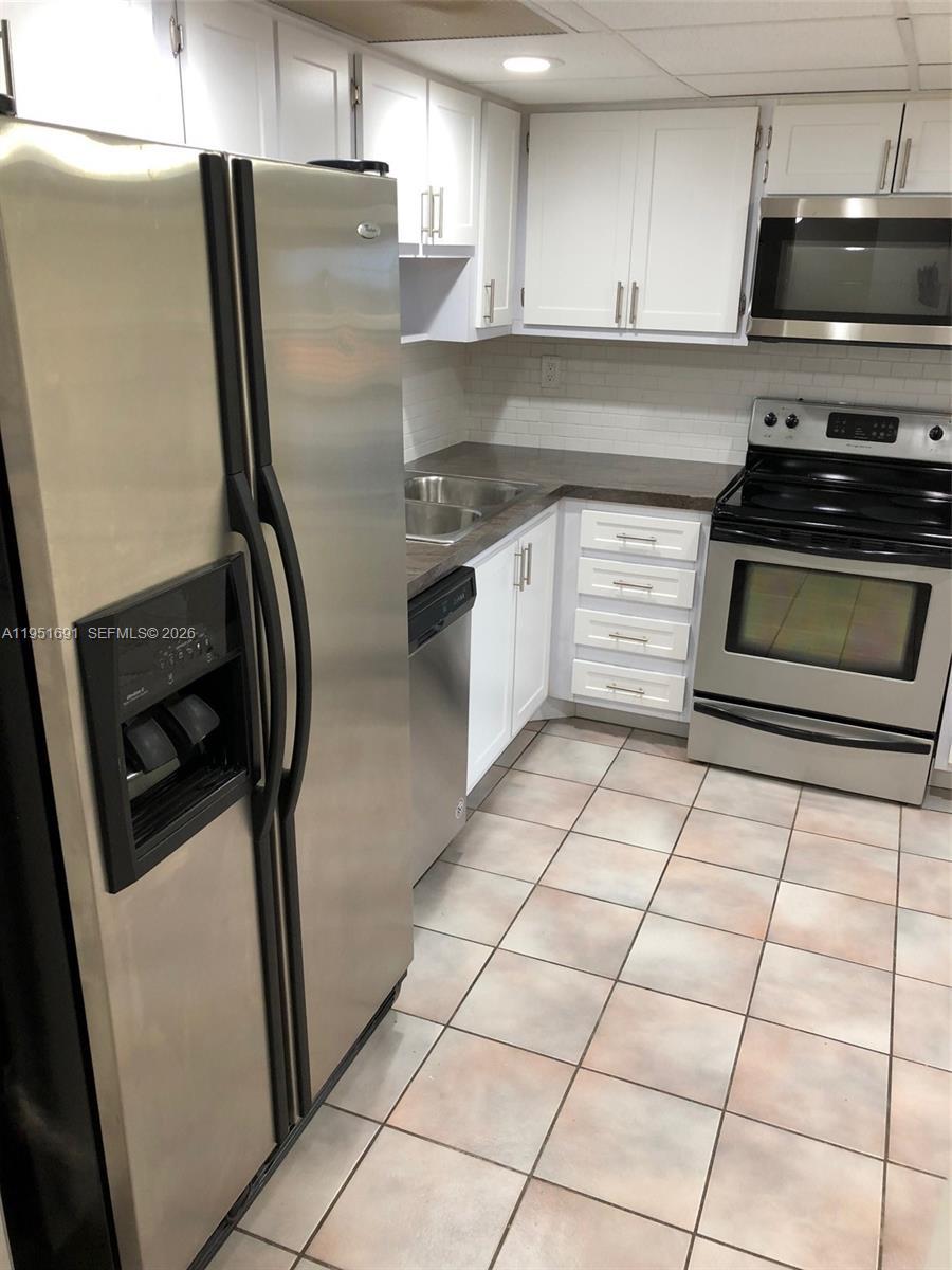 20840 San Simeon Way # 702, Miami FL 33179 photo 4