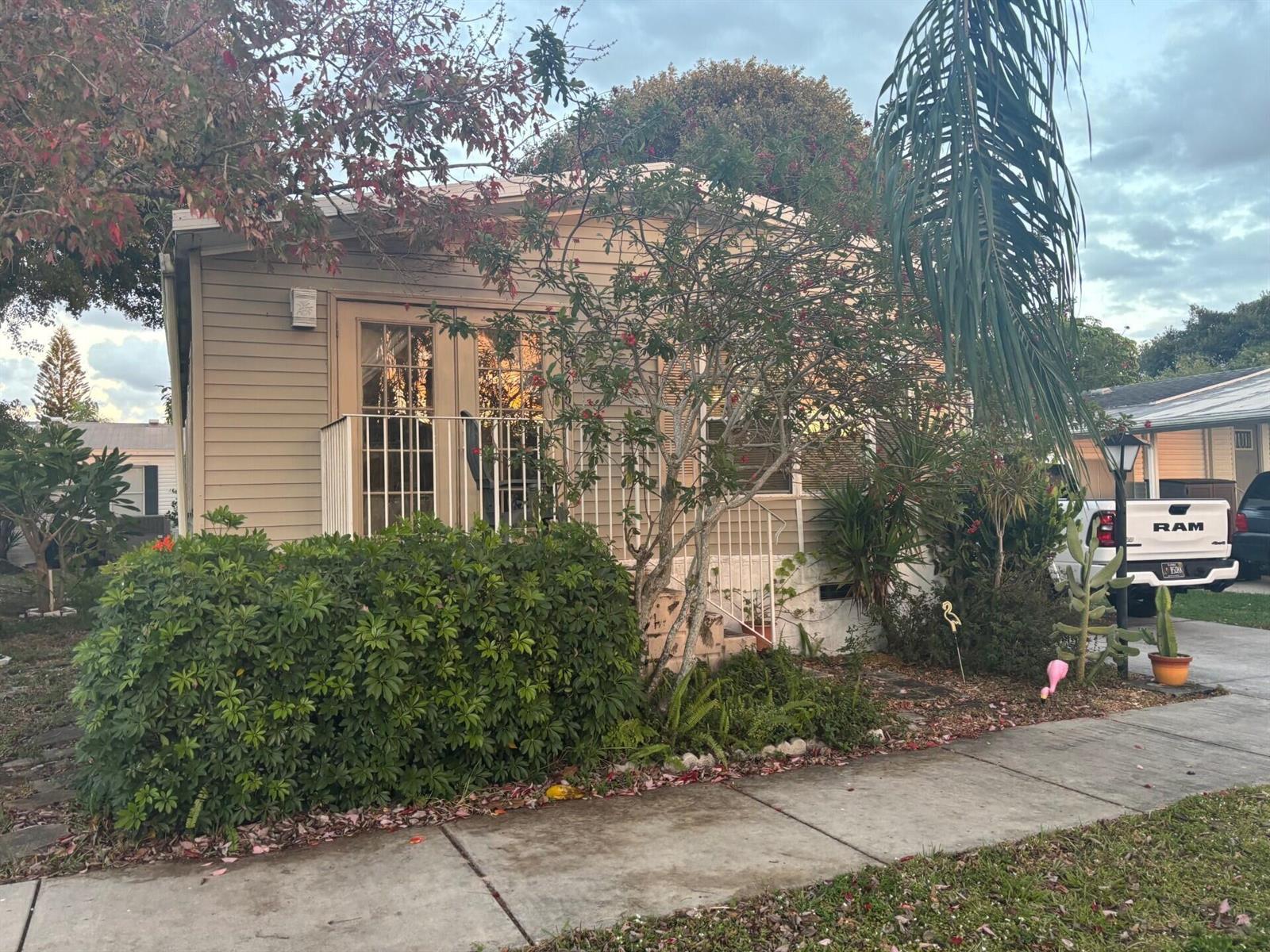 6566 NW 34th Ave Lot#h009 Avenue, Coconut Creek FL 33073 photo 2