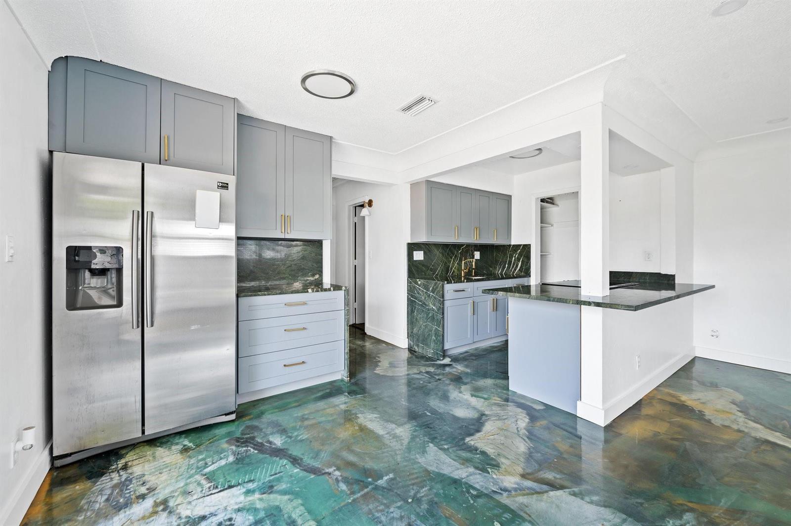 739 NE 13th Court, Fort Lauderdale FL 33304 photo 5