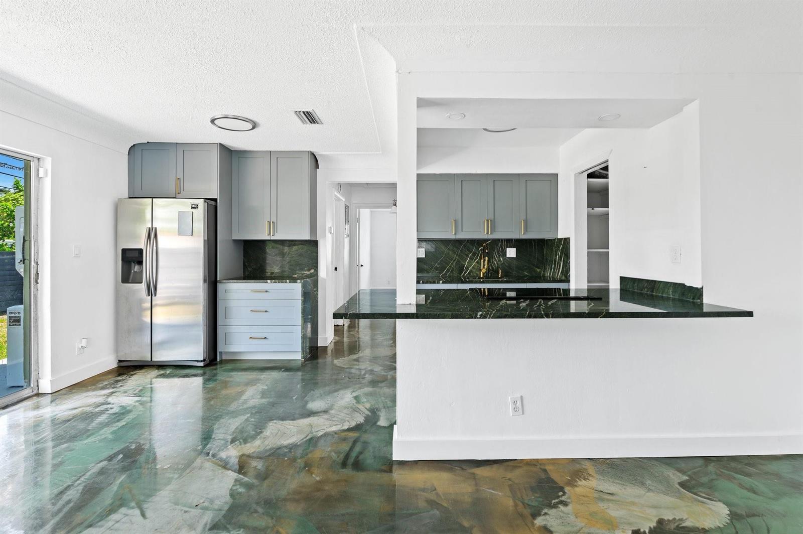 739 NE 13th Court, Fort Lauderdale FL 33304 photo 4