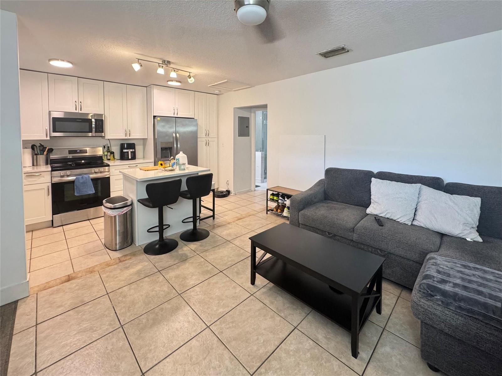 151 SW 15th Street, Pompano Beach FL 33060 photo 2