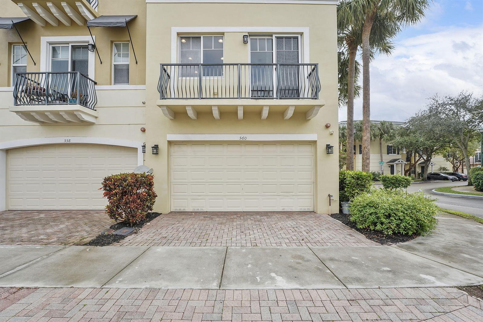 560 NW 39th Circle # 560, Boca Raton FL 33431 photo 3