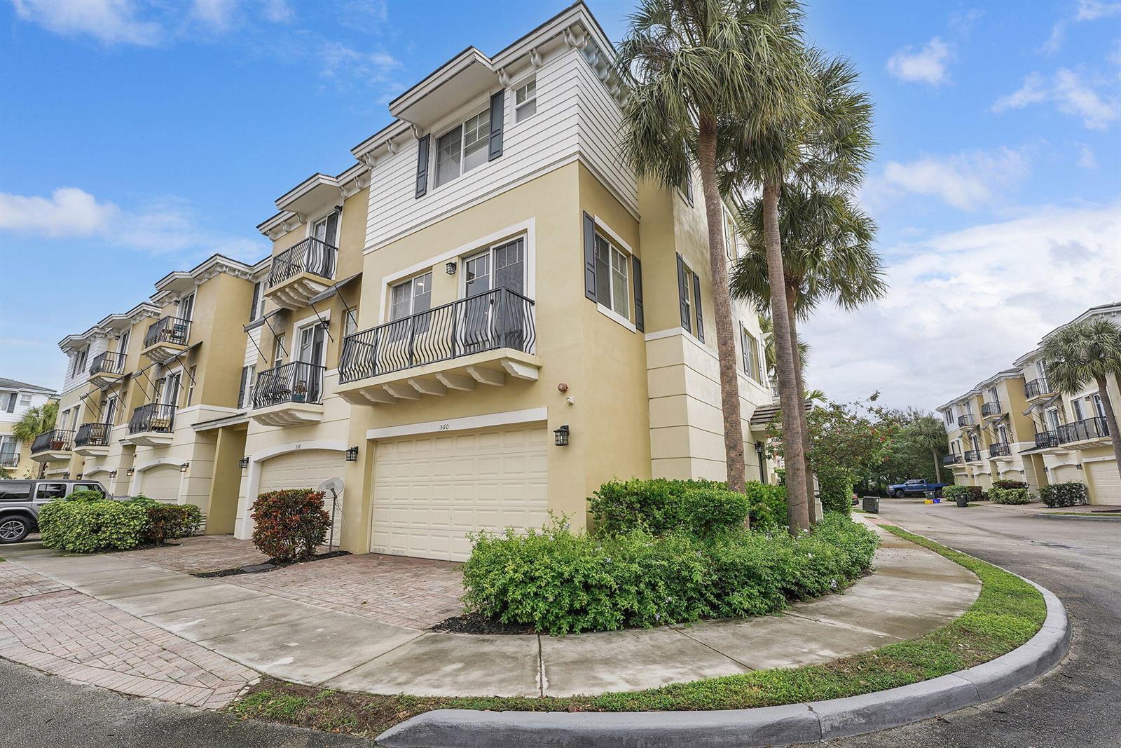 560 NW 39th Circle # 560, Boca Raton FL 33431 photo 5